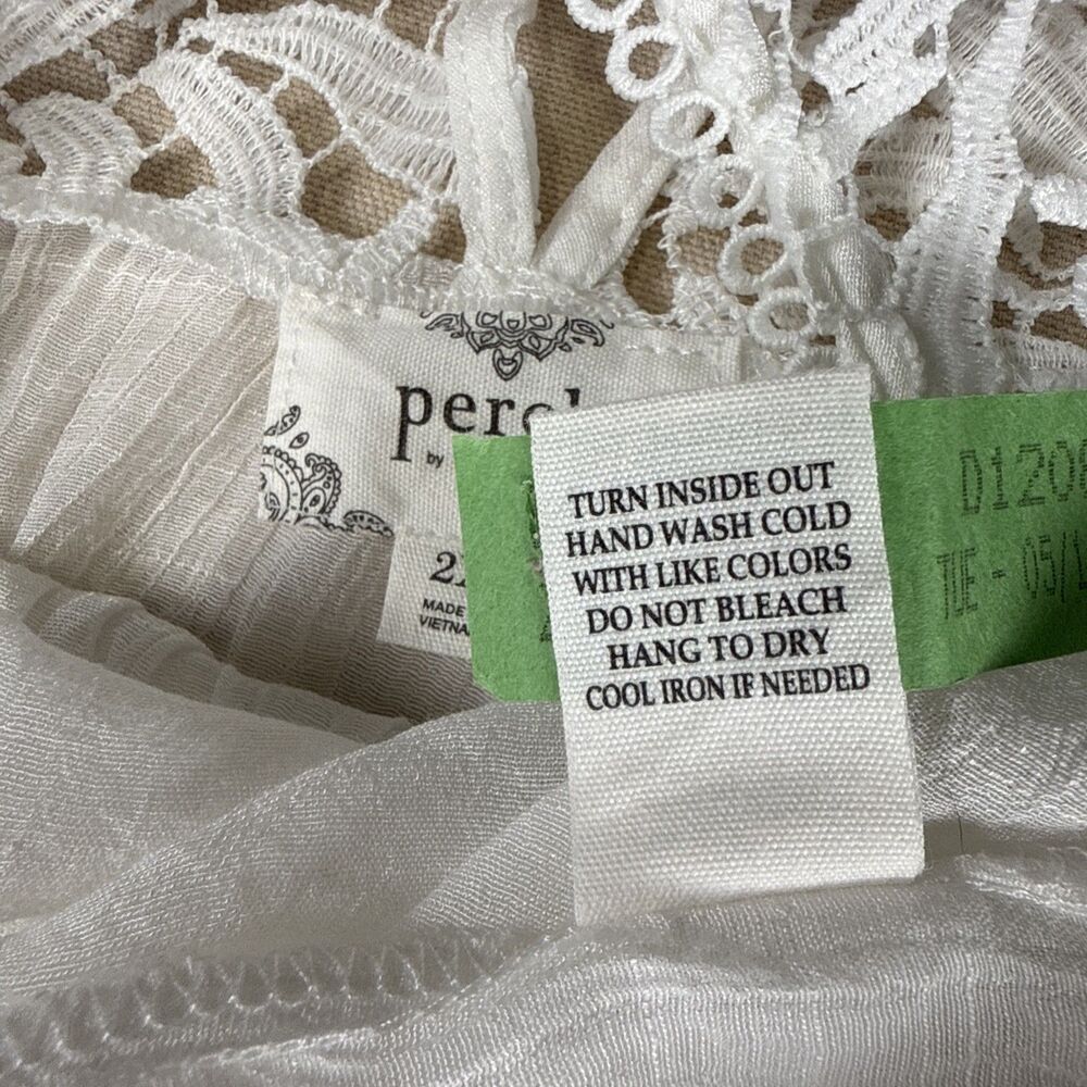 Perch White Lace Crochet Yoke Blouse 2X Flutter Sleeve Rayon Blend Boho Romantic - Picture 10 of 10